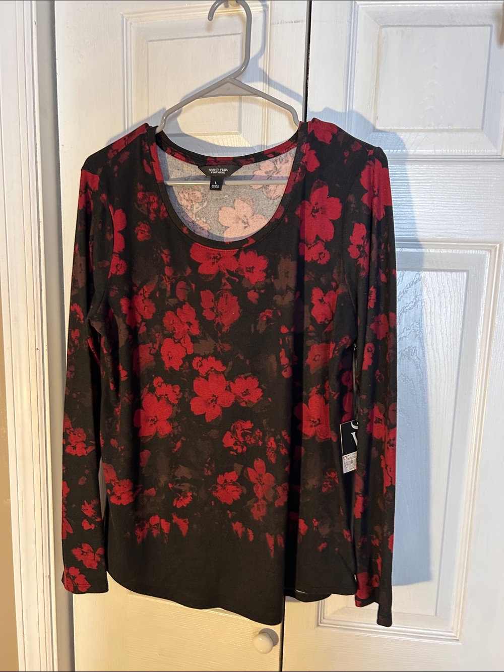 NWT Vera wang sweater